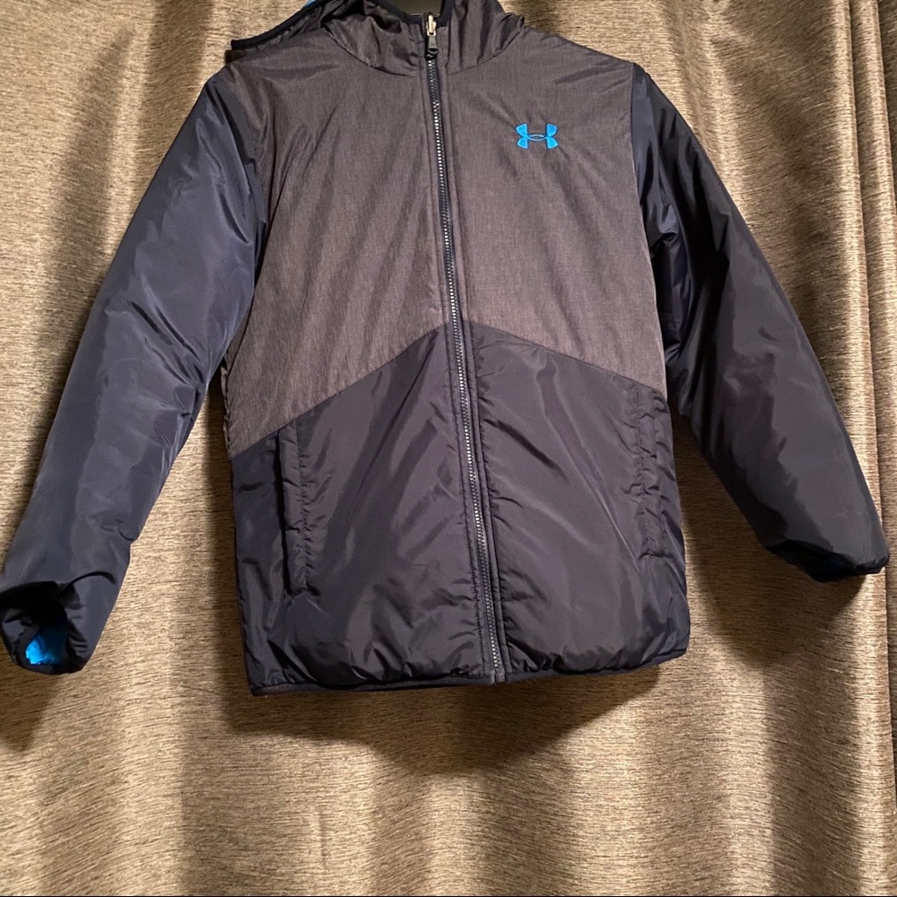 Reversible under armor coat